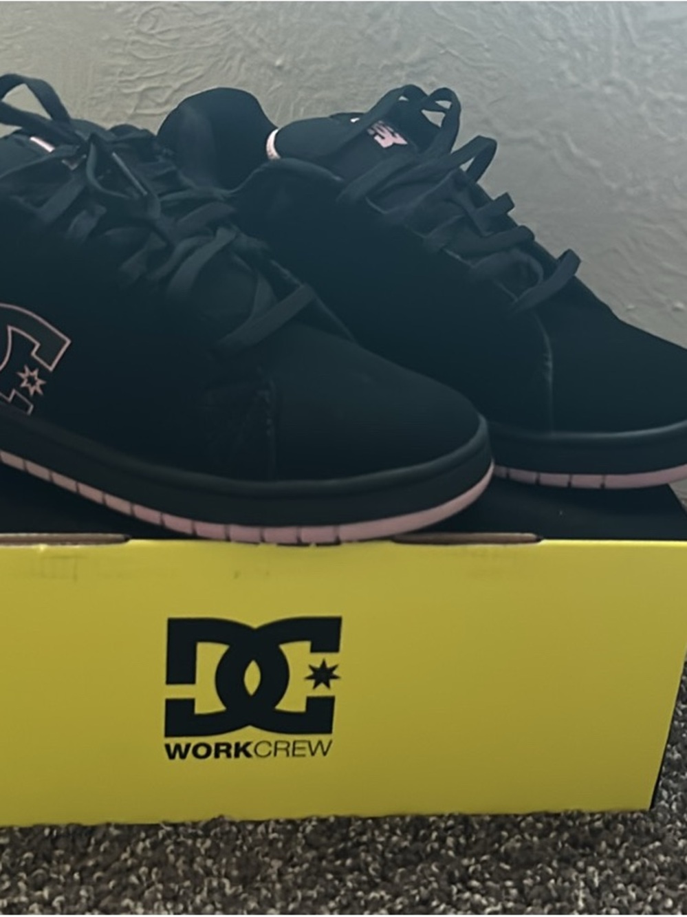 DC Shoes women’s Black & Pink nonslip Sneakers